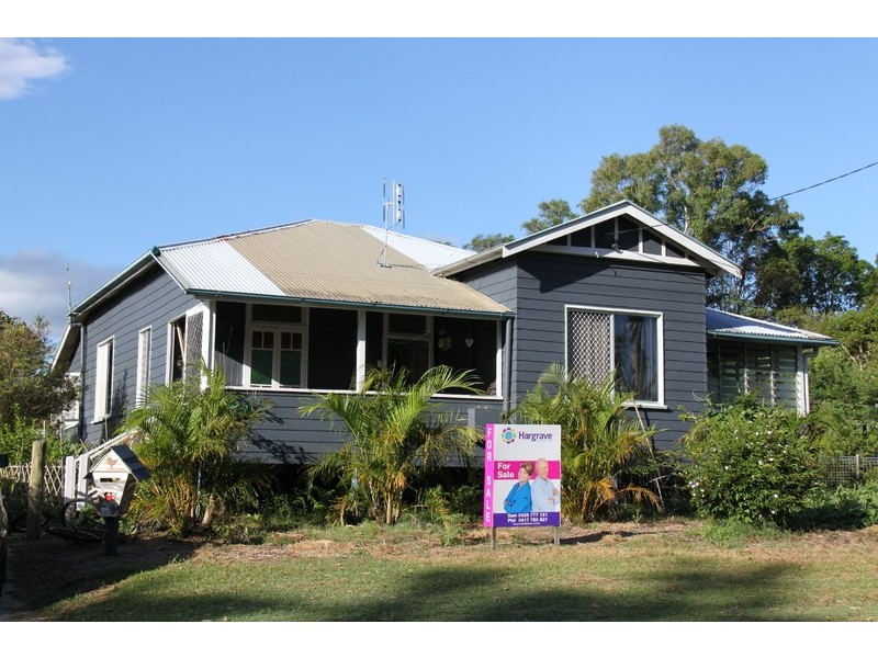 24 Queen St, Cooran QLD 4569