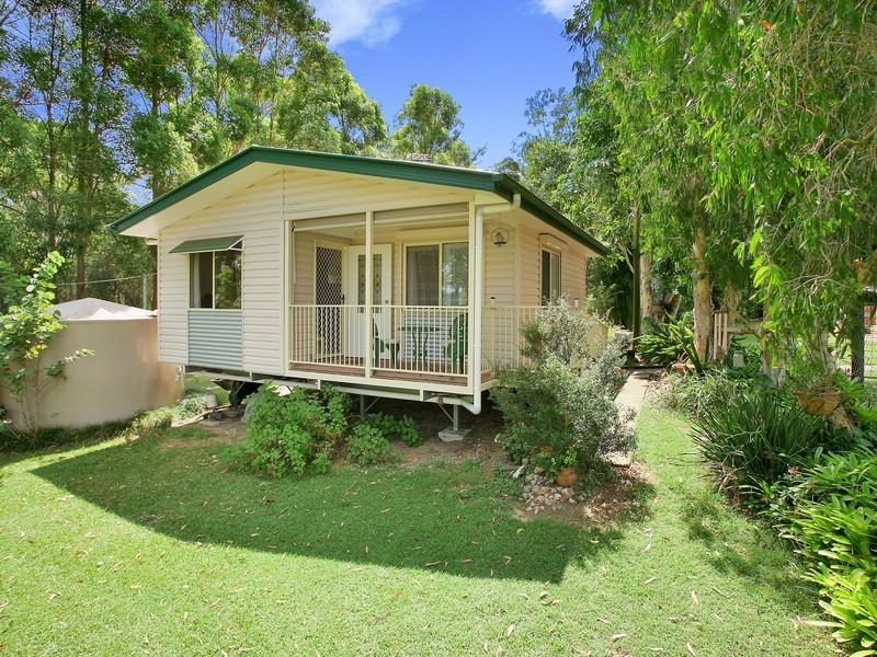 32 Crosiers Road, Pinbarren QLD 4568