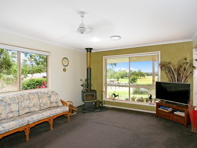 32 Crosiers Road, Pinbarren QLD 4568