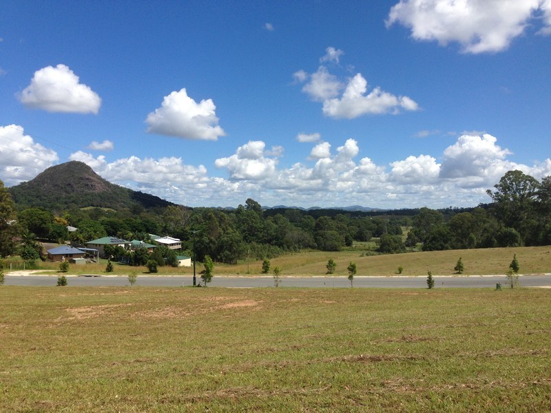 48 Tanderra Drive, Cooran QLD 4569