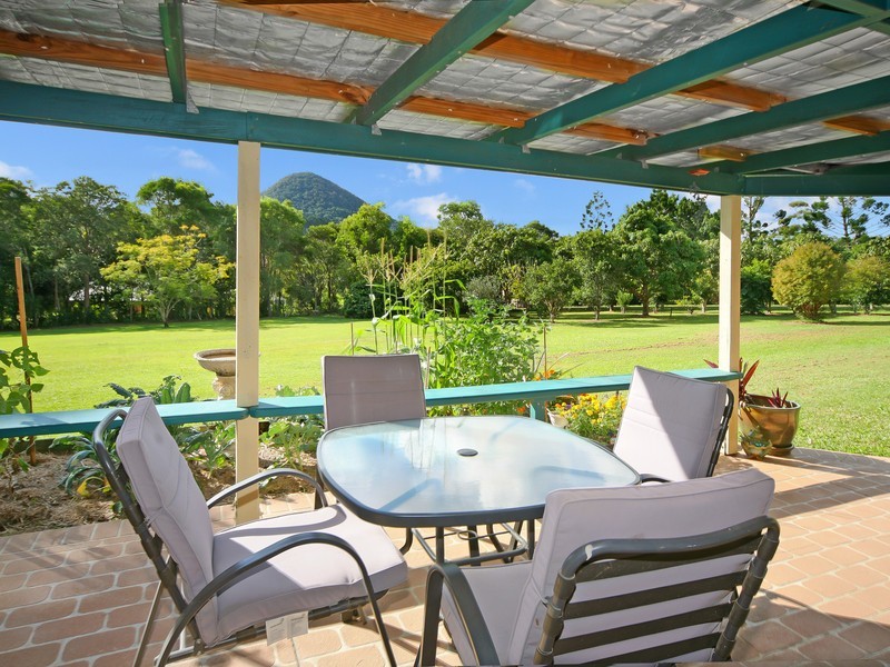 19 Mountain View Road, Pinbarren QLD 4568