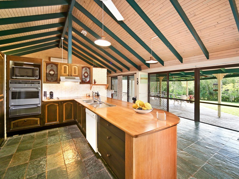 19 Mountain View Road, Pinbarren QLD 4568