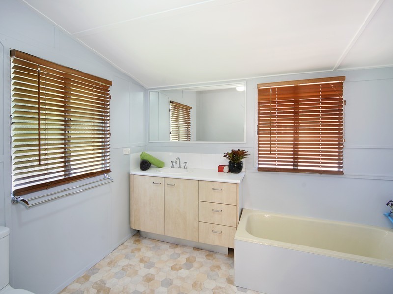 10 Ann Street, Cooran QLD 4569