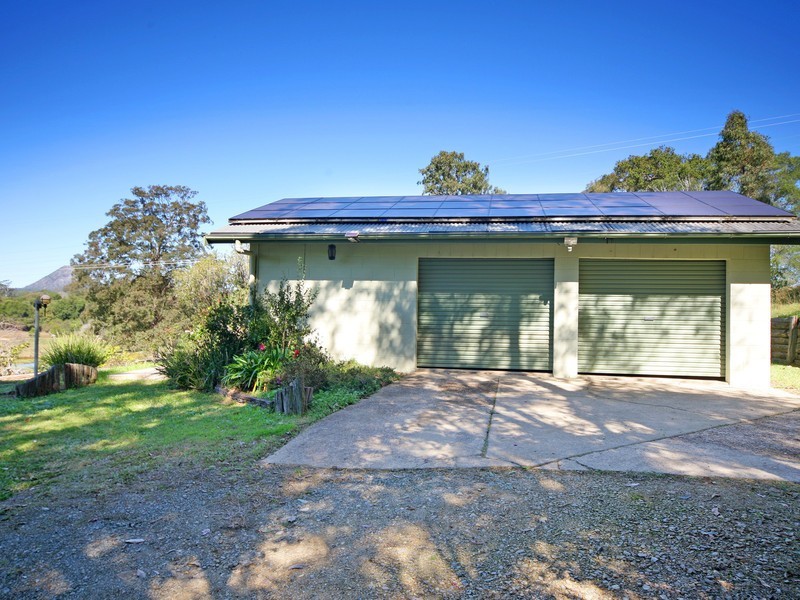 35 Mahers Road, Cooran QLD 4569