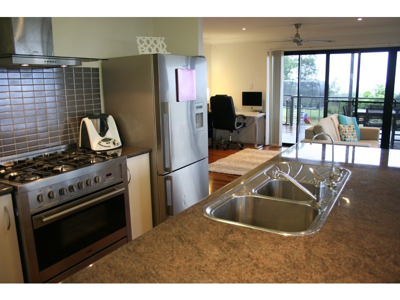 2224 Old Noosa Road, Cooran QLD 4569