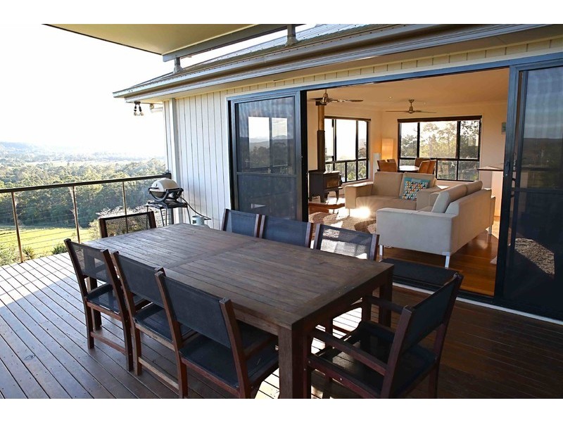 2224 Old Noosa Road, Cooran QLD 4569