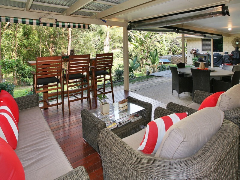 22 Mountain Street, Pomona QLD 4568