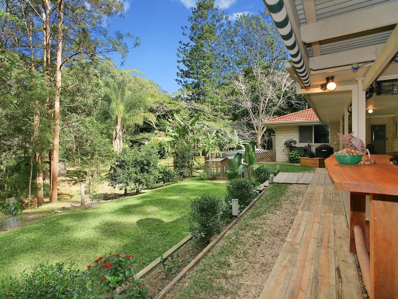 22 Mountain Street, Pomona QLD 4568