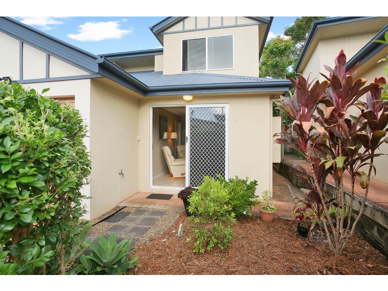 2/10 Garnet Street, Cooroy QLD 4563