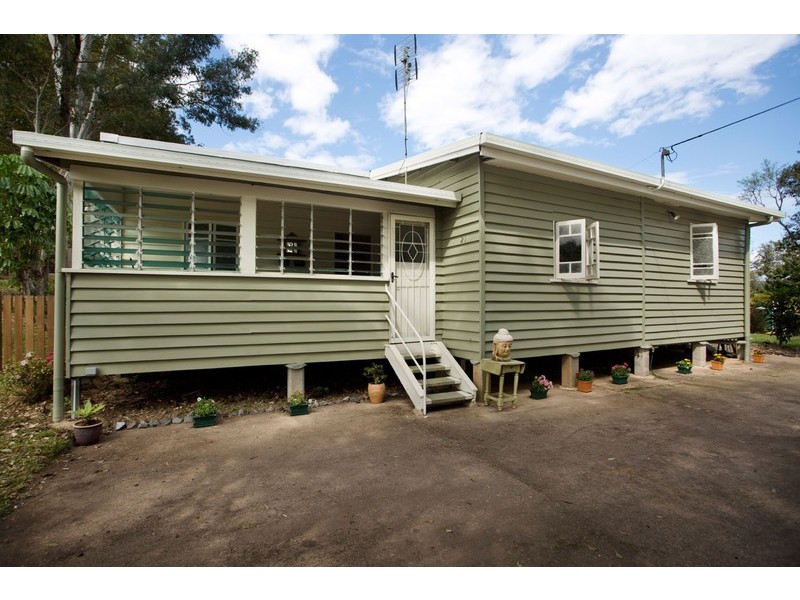 21 Queen Street, Cooran QLD 4569