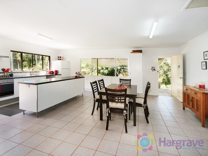 328 Upper Pinbarren Creek Road, Pinbarren QLD 4568