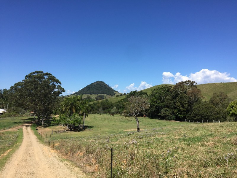 328 Upper Pinbarren Creek Road, Pinbarren QLD 4568