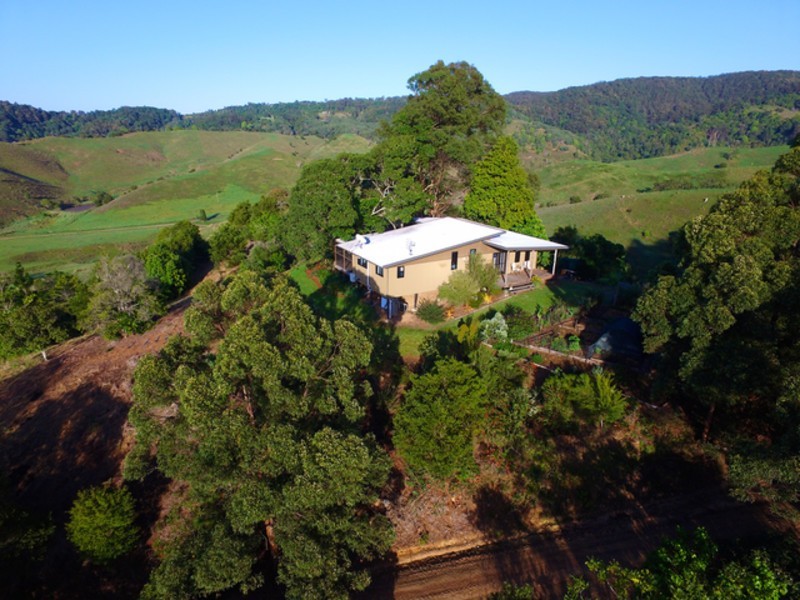 328 Upper Pinbarren Creek Road, Pinbarren QLD 4568