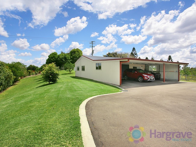 49 Lake Ridge Court, Lake Macdonald QLD 4563