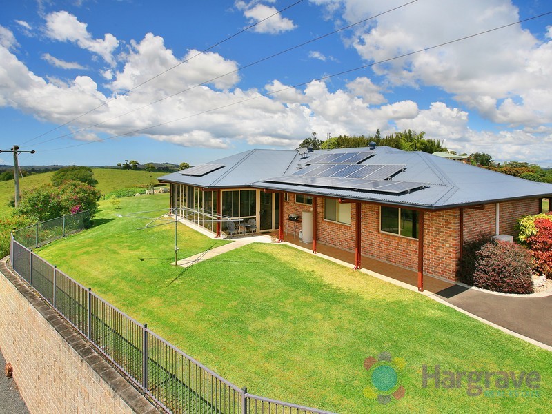 49 Lake Ridge Court, Lake Macdonald QLD 4563