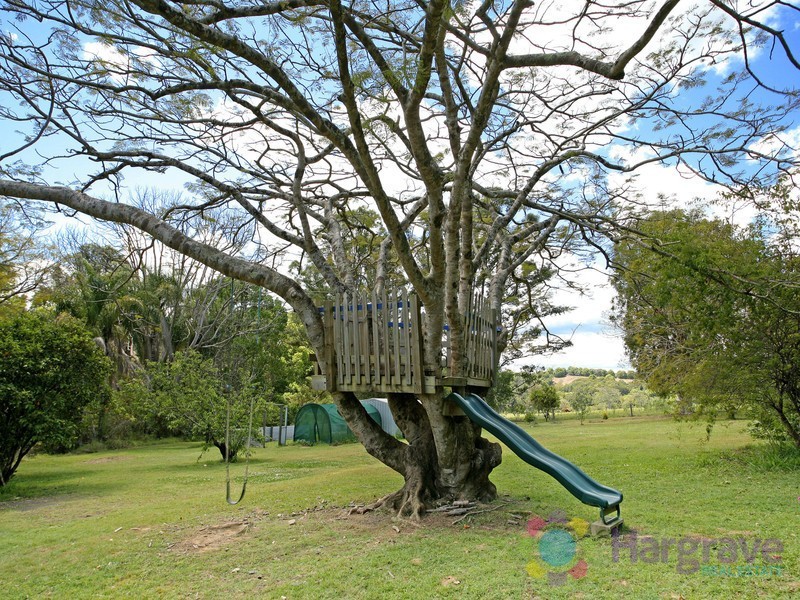90 Upper Pinbarren Creek Road, Pinbarren QLD 4568