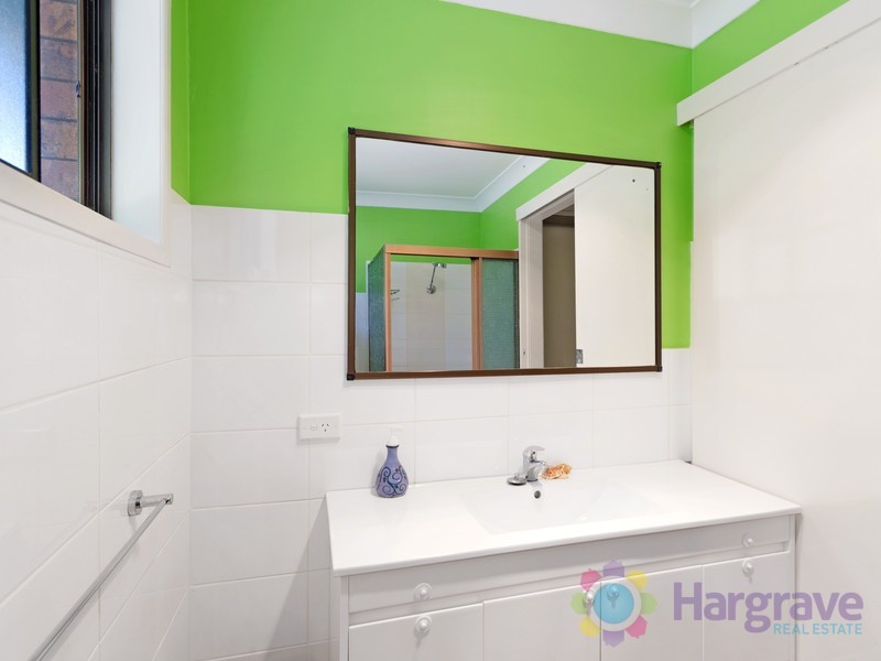 90 Upper Pinbarren Creek Road, Pinbarren QLD 4568