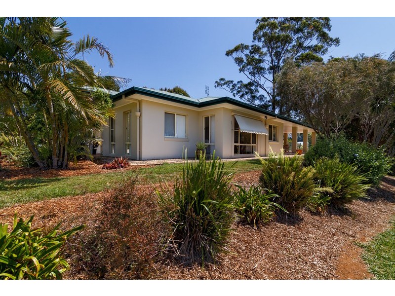 82 Orana Avenue, Pomona QLD 4568