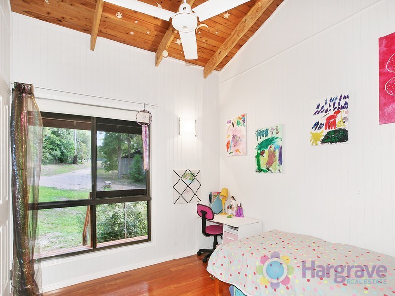 12 Tanglewood Close, Pomona QLD 4568