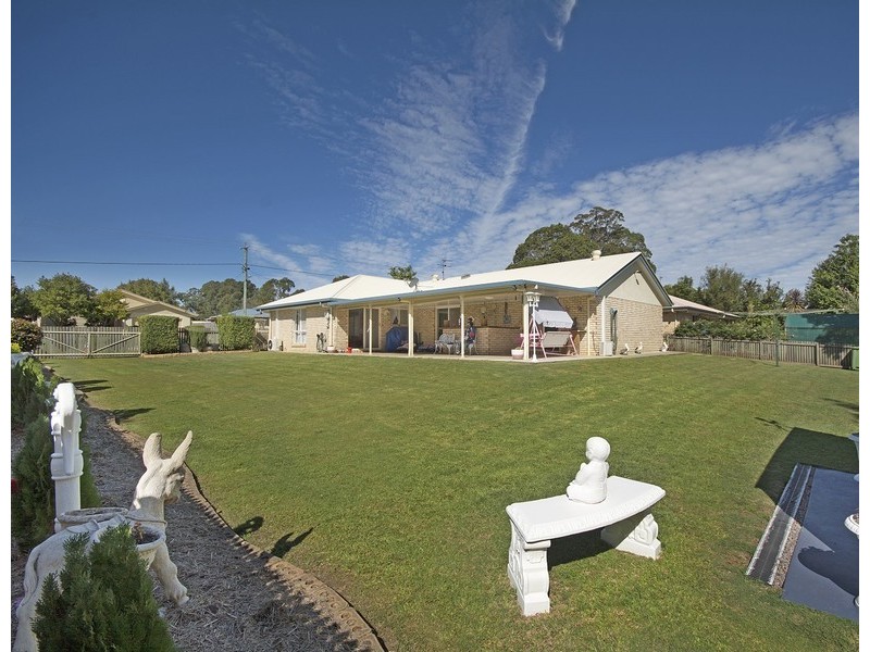 57 Pavilion Street, Pomona QLD 4568