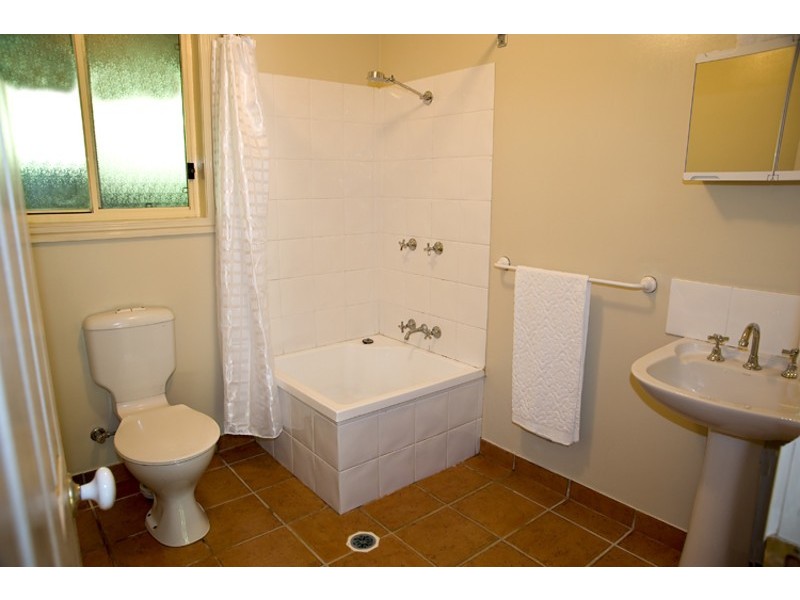 103 Pioneer Road, Pomona QLD 4568