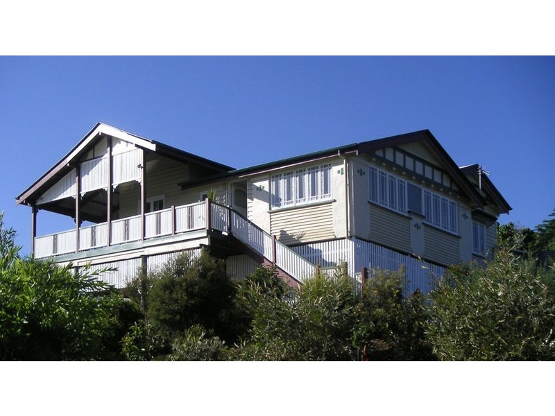 34 Sallwood Court, Pinbarren QLD 4568