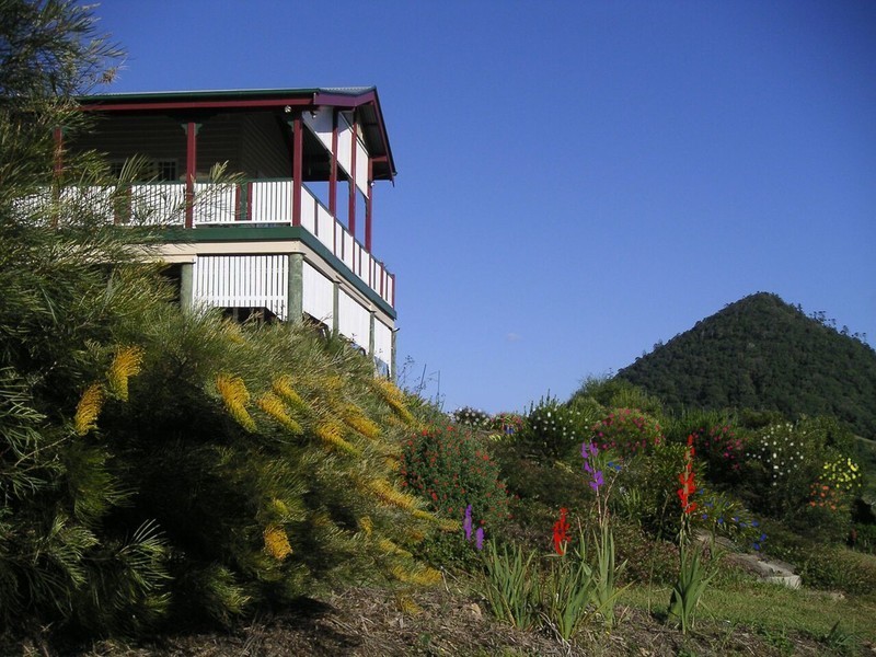 34 Sallwood Court, Pinbarren QLD 4568