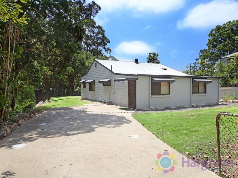 52 Summit Road, Pomona QLD 4568