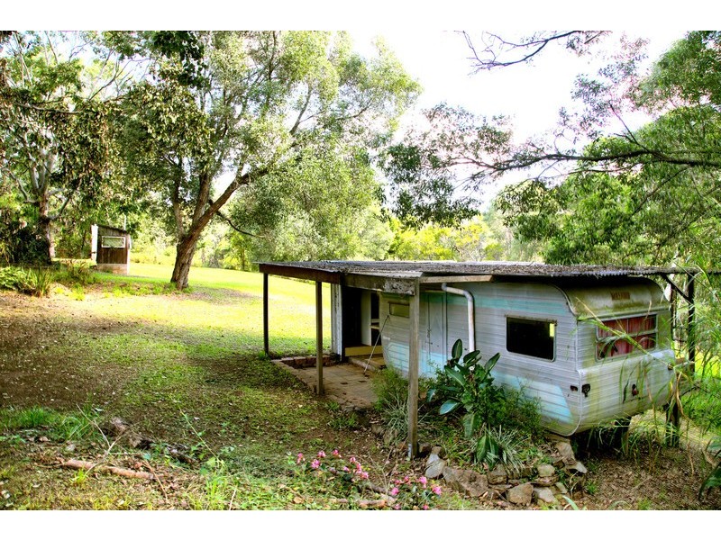 180 Coles Creek Road, Cooran QLD 4569