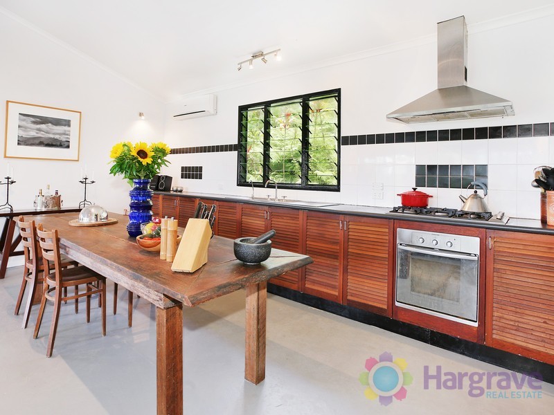 62 Williams Road, Kin Kin QLD 4571