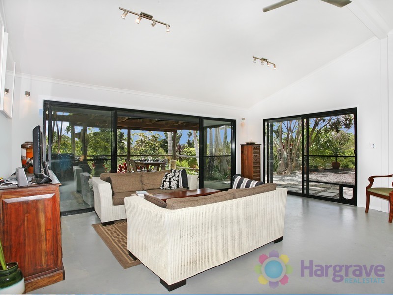 62 Williams Road, Kin Kin QLD 4571