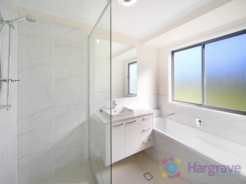 15 Friarbird Place, Pomona QLD 4568