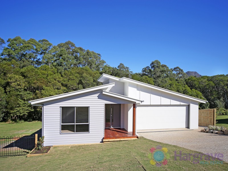 15 Friarbird Place, Pomona QLD 4568