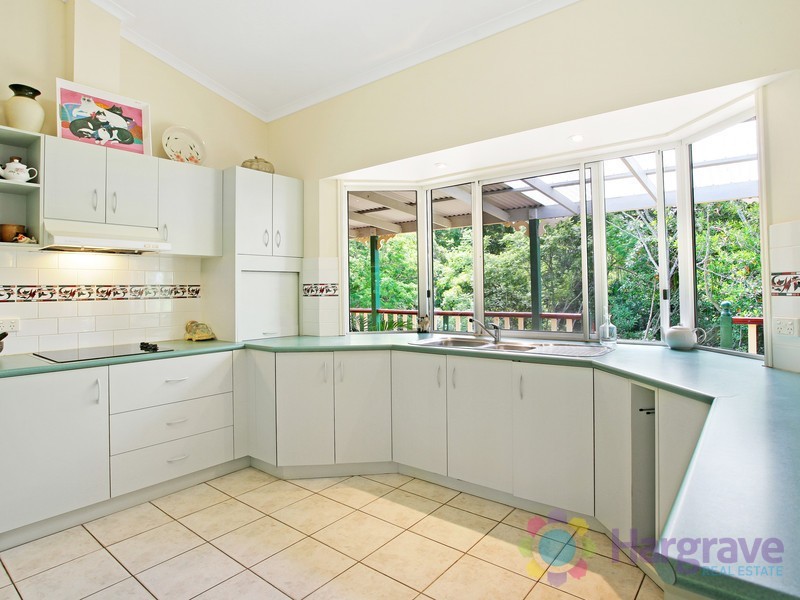 8 Taylor Drive, Pomona QLD 4568