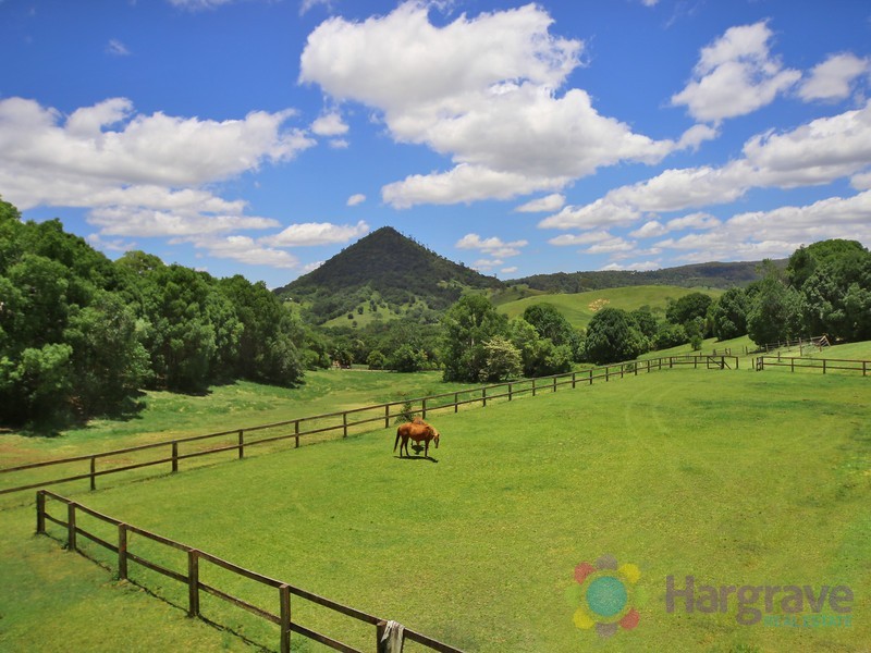 15 Sallwood Court, Pinbarren QLD 4568