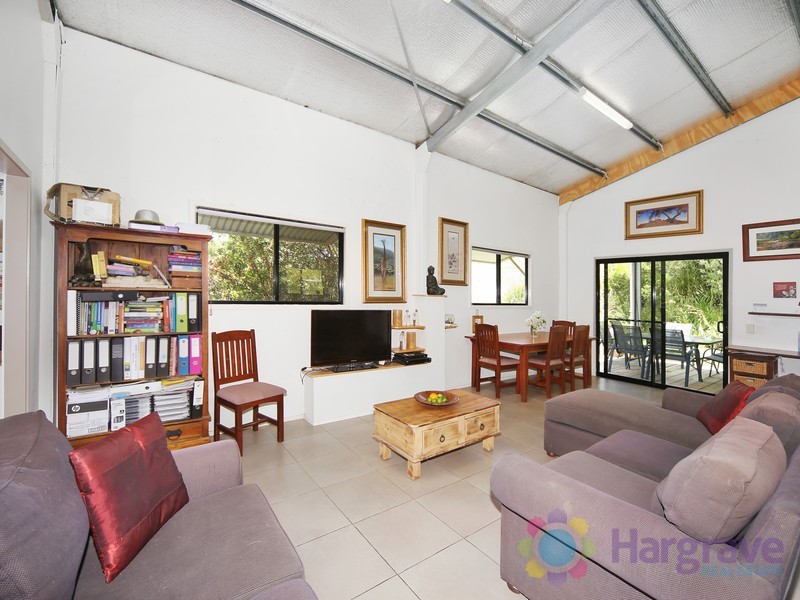 15 Sallwood Court, Pinbarren QLD 4568