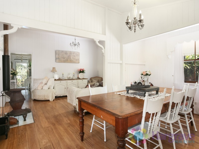 3 Railway Parade, Pomona QLD 4568