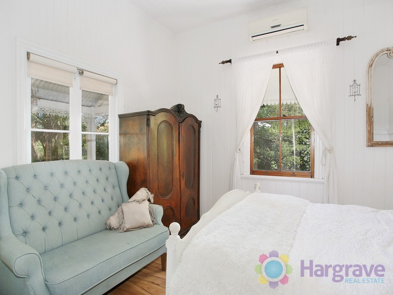 3 Railway Parade, Pomona QLD 4568