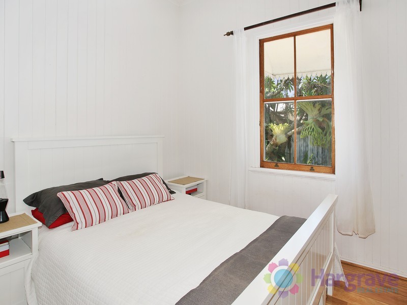 3 Railway Parade, Pomona QLD 4568