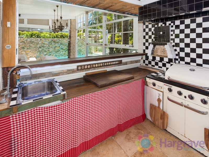 3 Railway Parade, Pomona QLD 4568