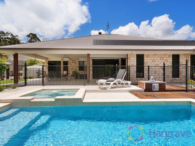 10 Friarbird Place, Pomona QLD 4568