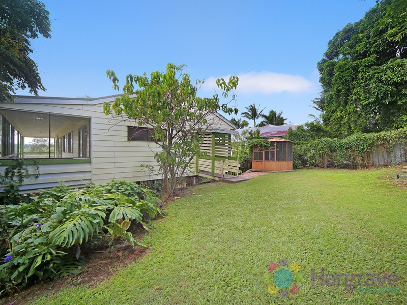 13 Edward Street, Cooran QLD 4569
