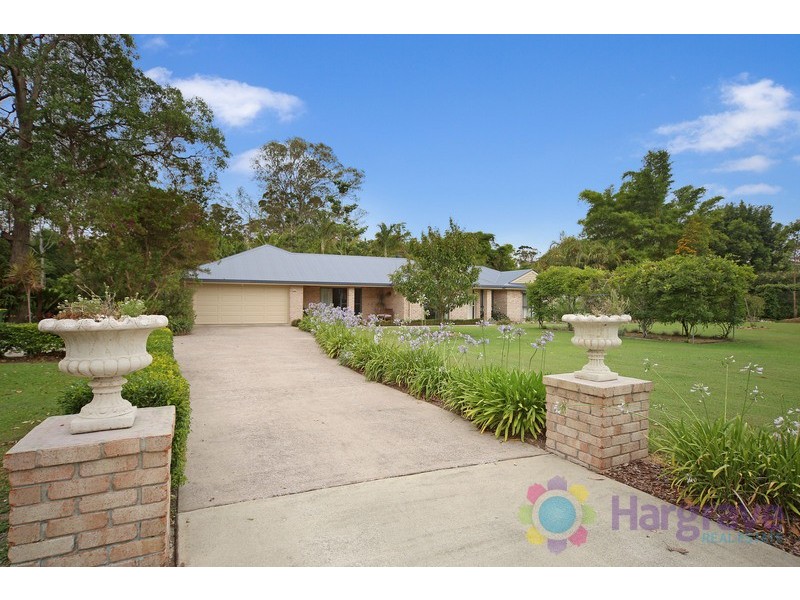 10 Allira Court, Pomona QLD 4568