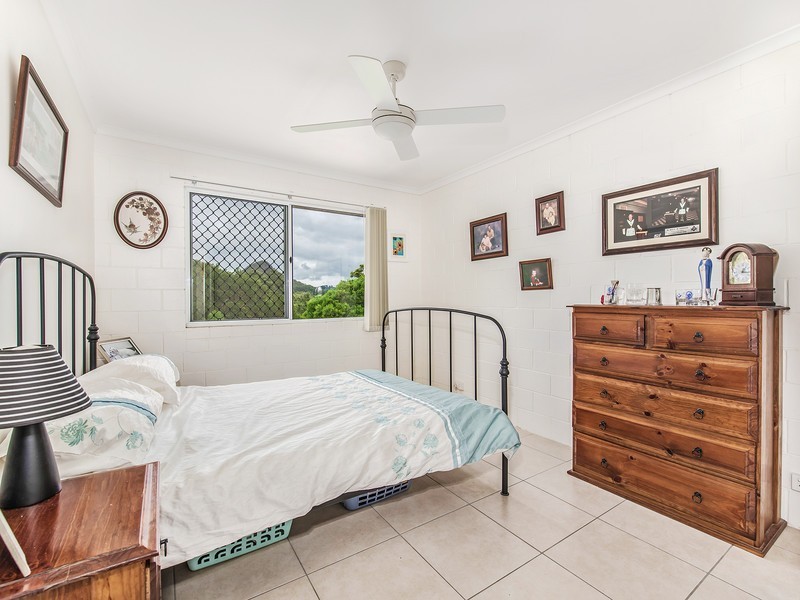 27 Risley Court, Cooran QLD 4569
