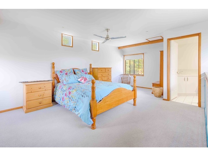 49 Uhlmanns Road, Black Mountain QLD 4563