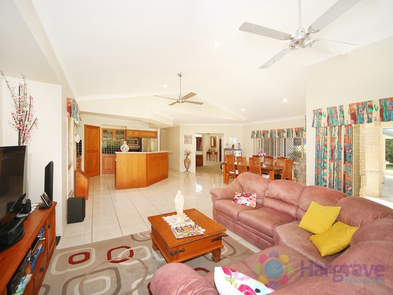 21 Orana Avenue, Pomona QLD 4568