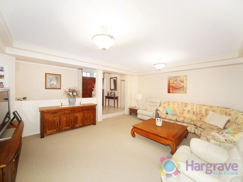 21 Orana Avenue, Pomona QLD 4568