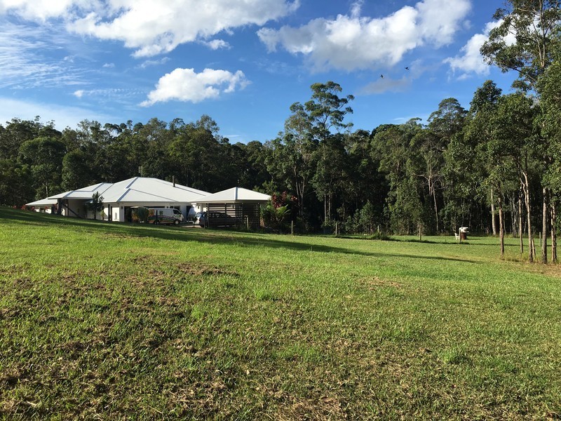 9 Crab Apple Court, Black Mountain QLD 4563