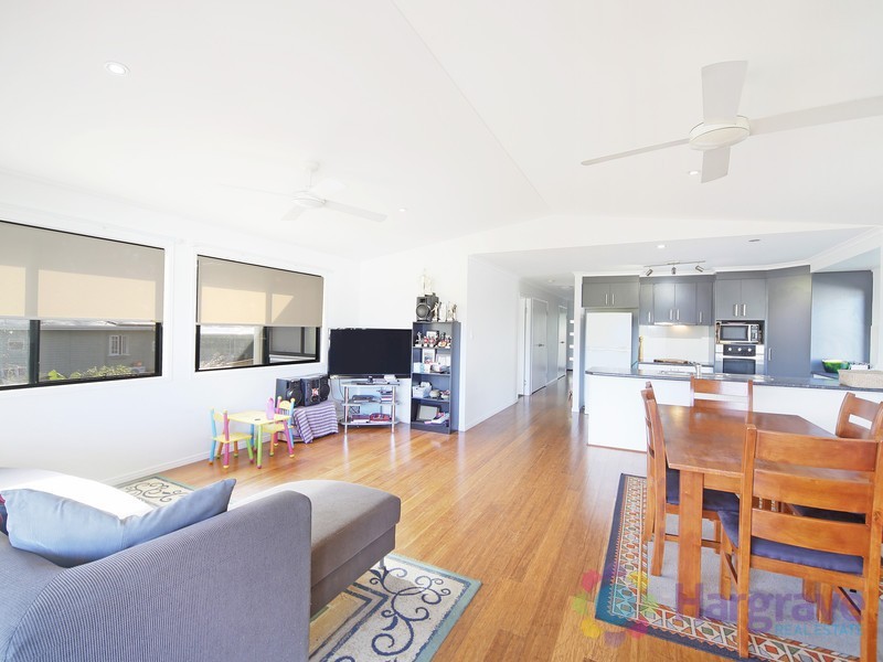 25 Queen Street, Cooran QLD 4569