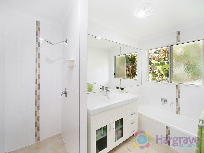 8 Exhibition Street, Pomona QLD 4568